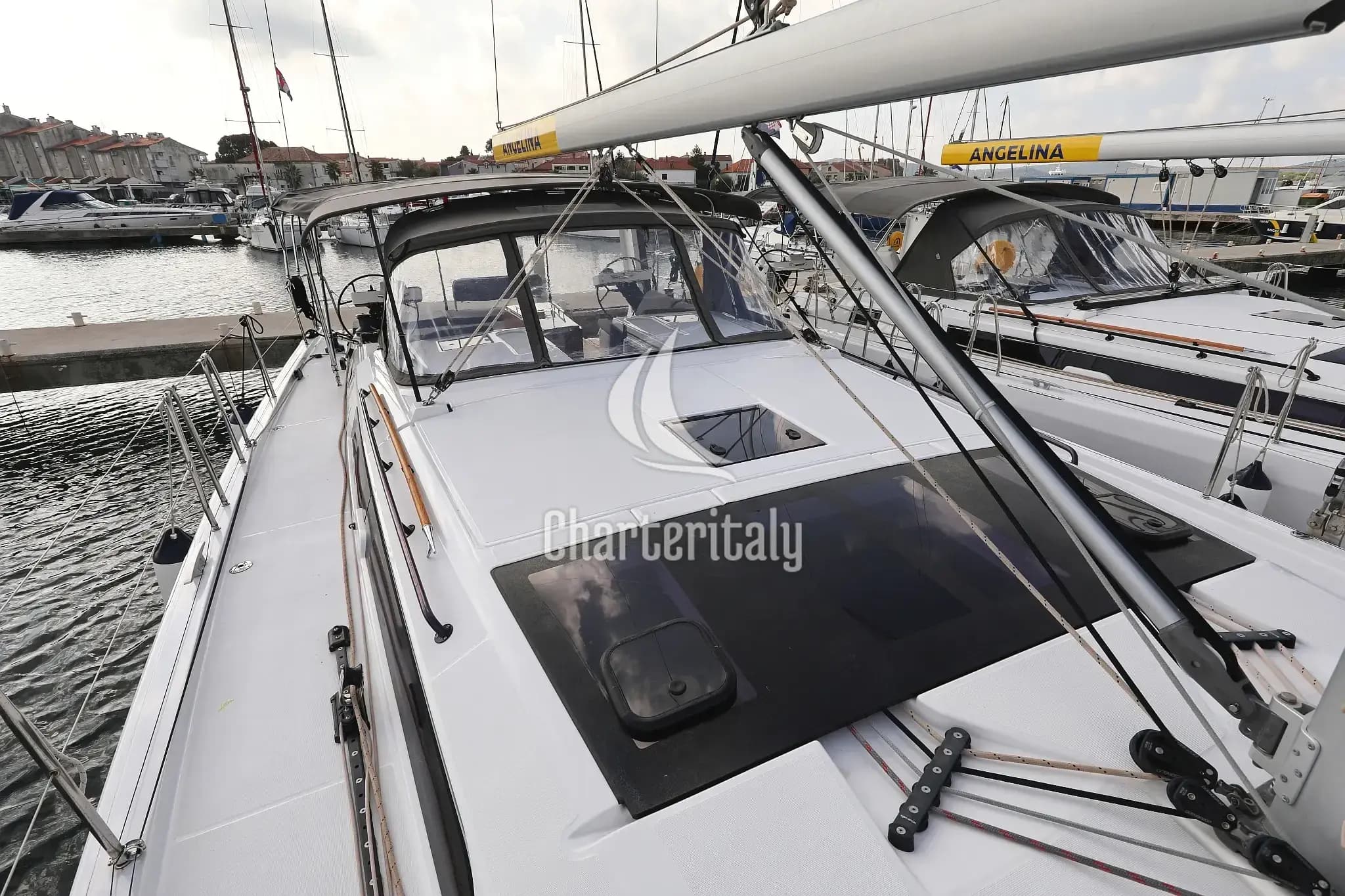 Dufour 470 - 3 cab. - Jolie - 12