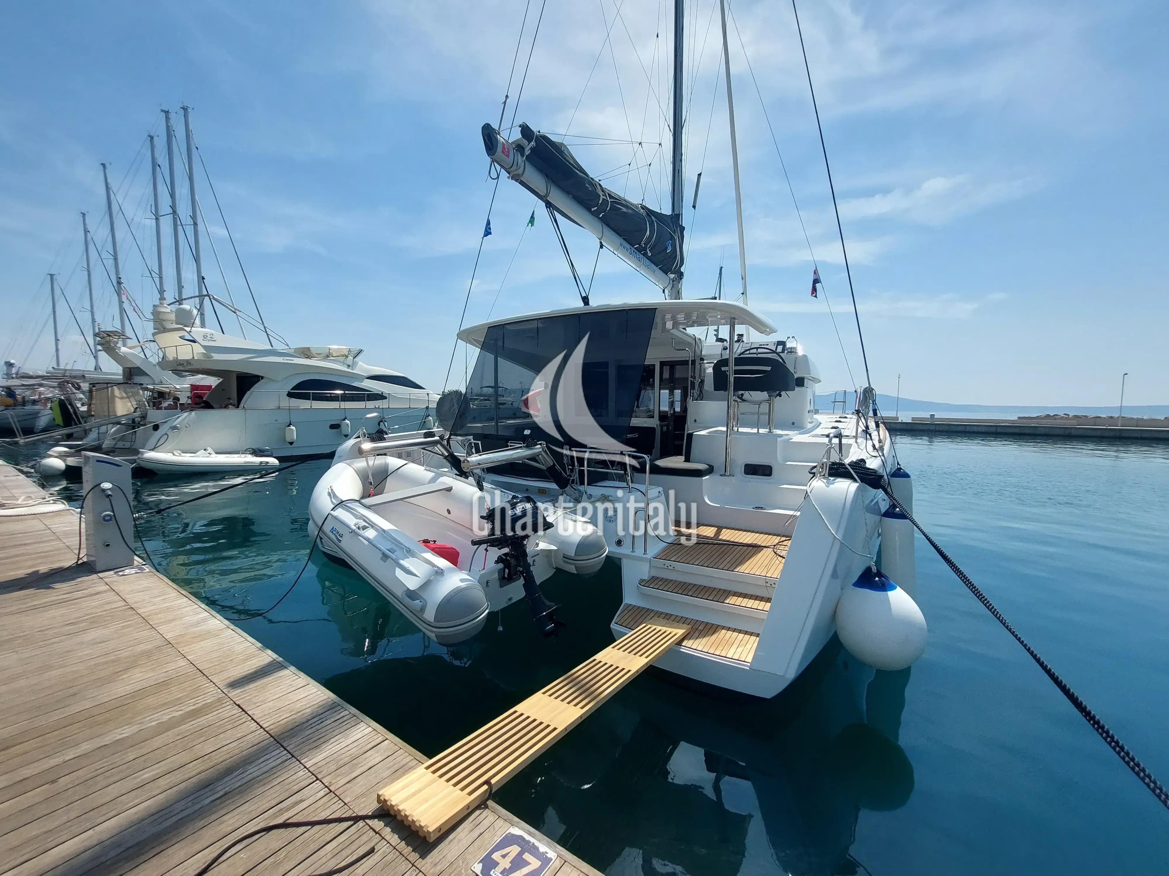 Lagoon 40 - Paco - 1