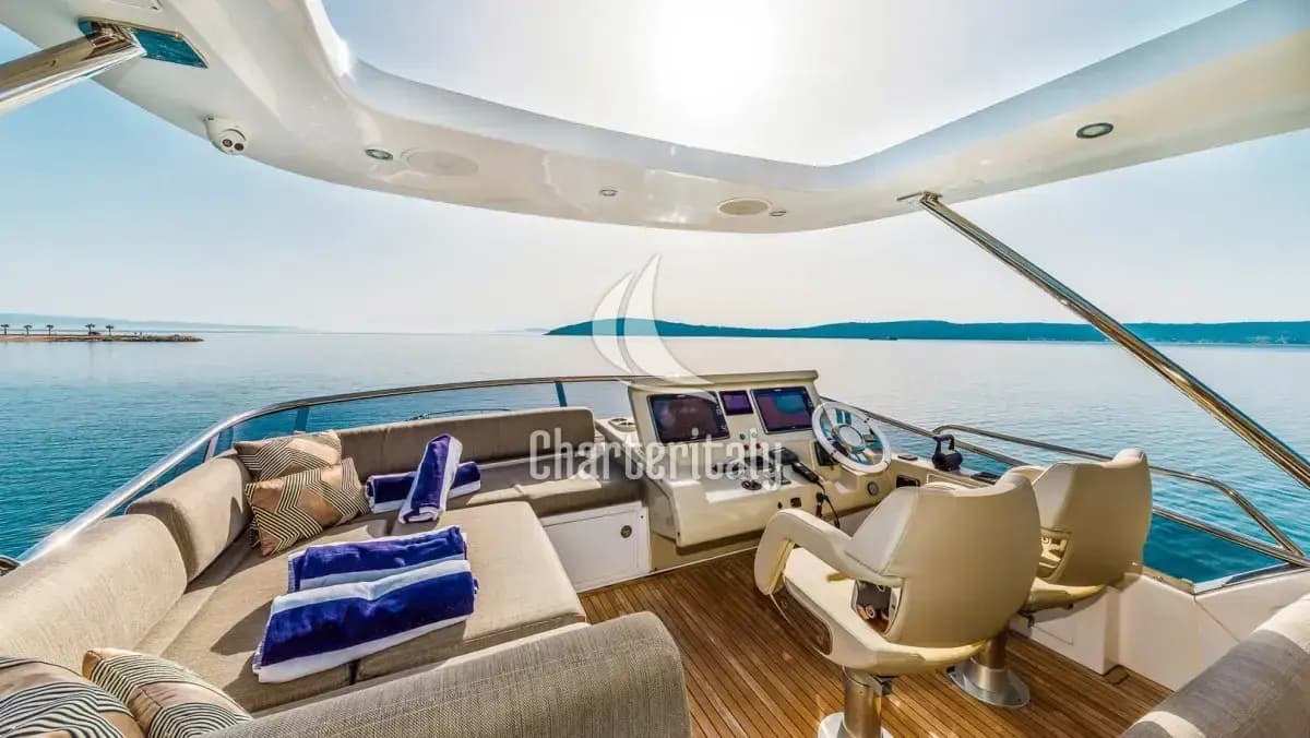 Azimut 66 - My Karat II - 28