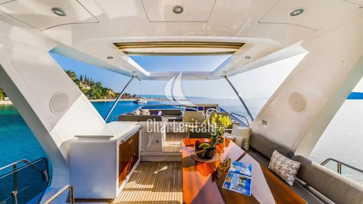 Azimut 66 - My Karat II - 10