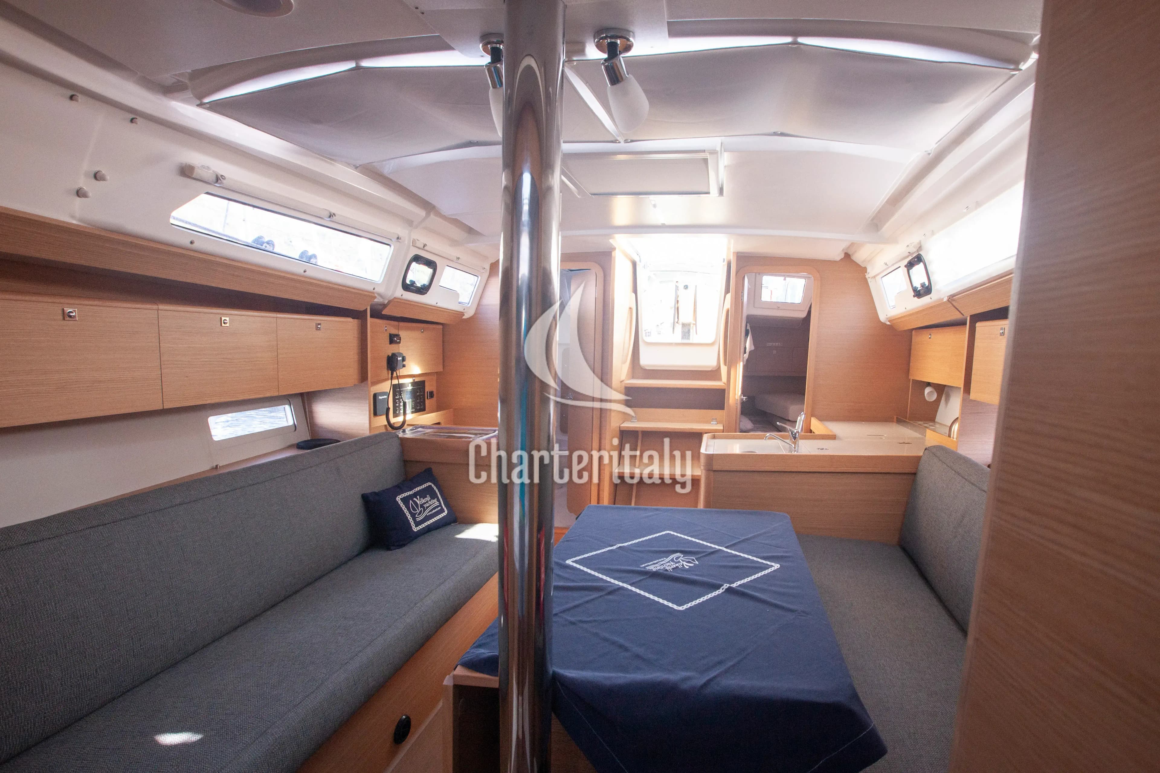 Dufour 360 Grand Large - Nautilus - 8