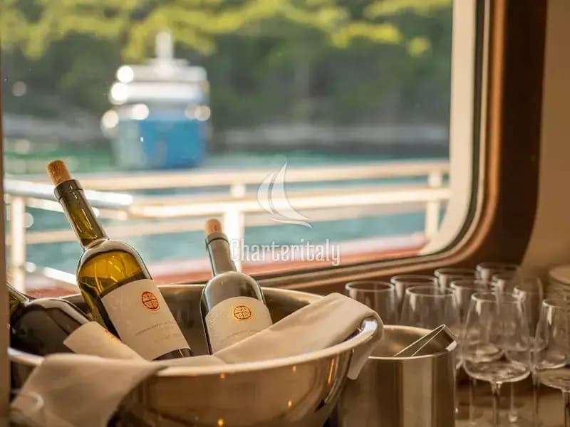 Motoryacht - Yolo - 40