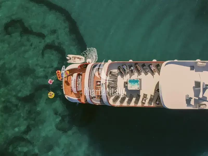 Motoryacht - Yolo - 37