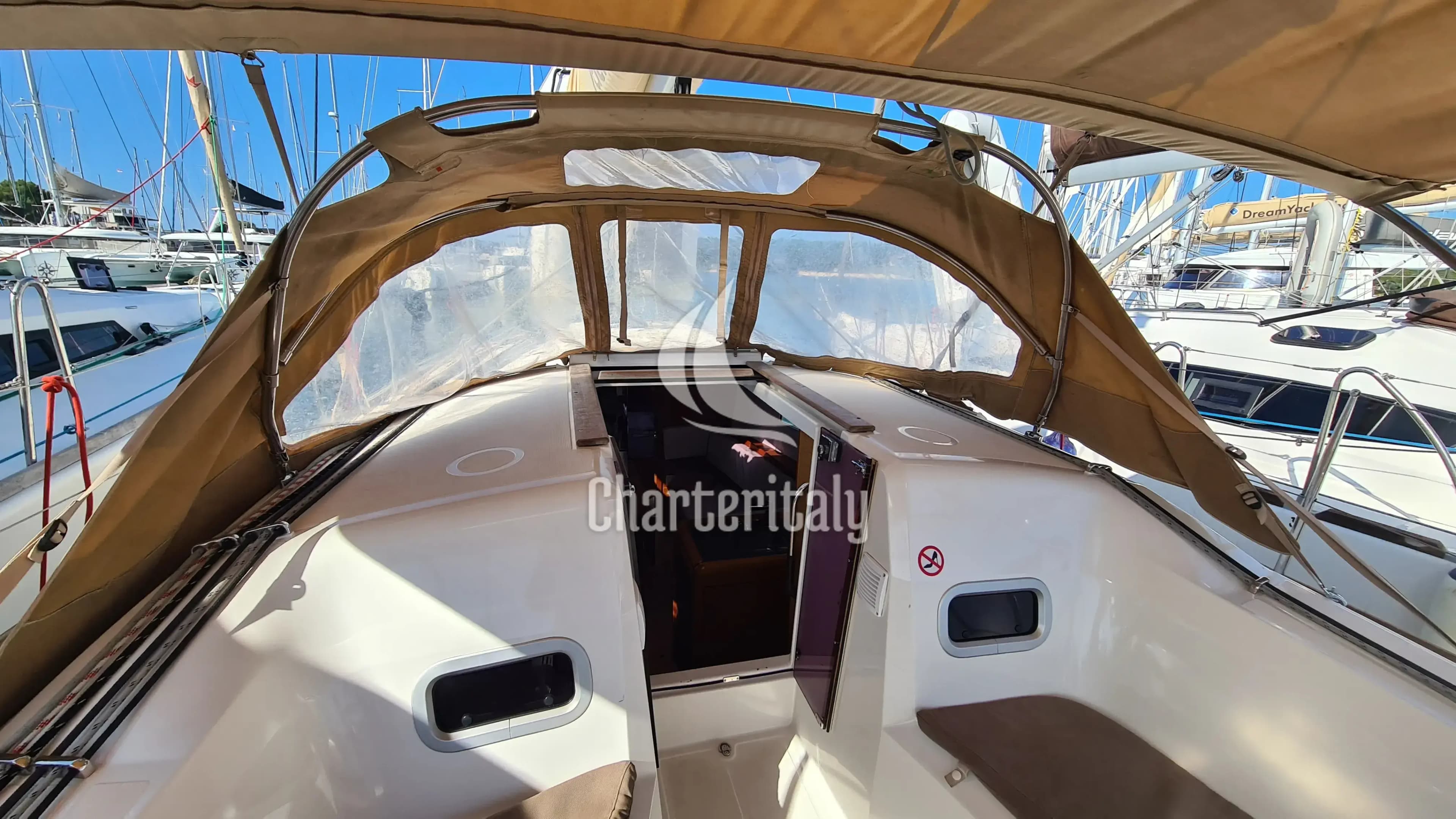 Sun Odyssey 349 - 3 cab. - LAPWING - 5