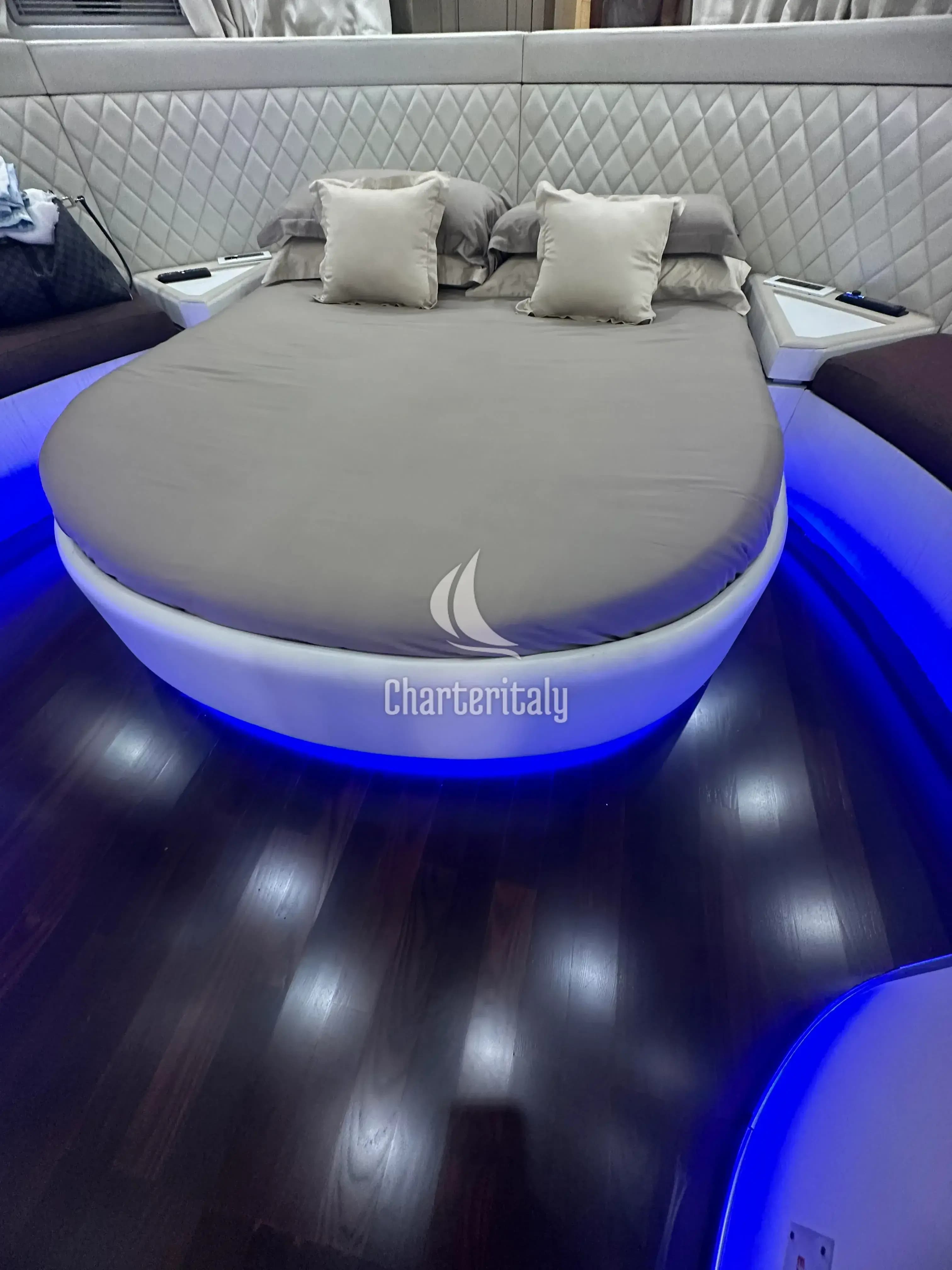 Mangusta 65 - Premium - 13