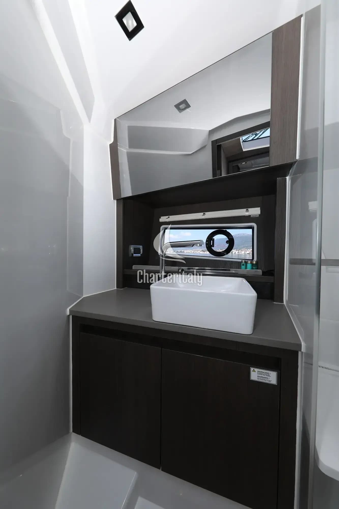 Sealine C335V - Stormi - 20