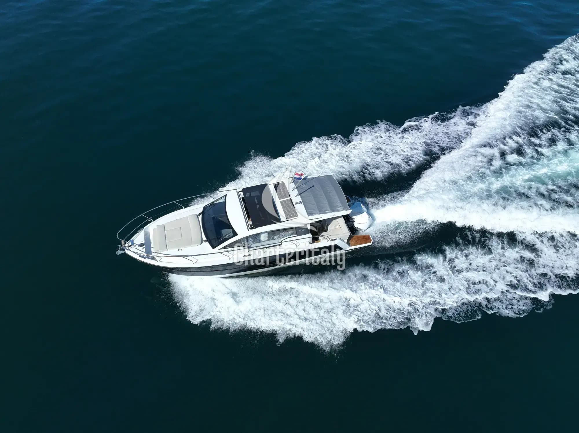 Sealine C335V - Stormi - 6