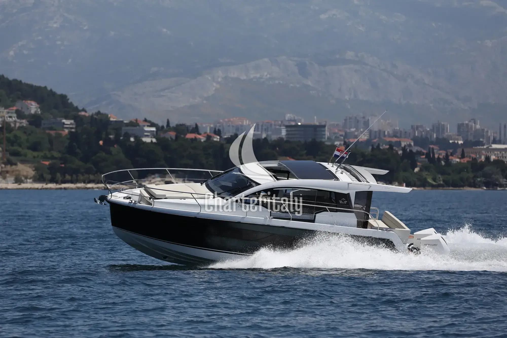 Sealine C335V - Stormi - 1