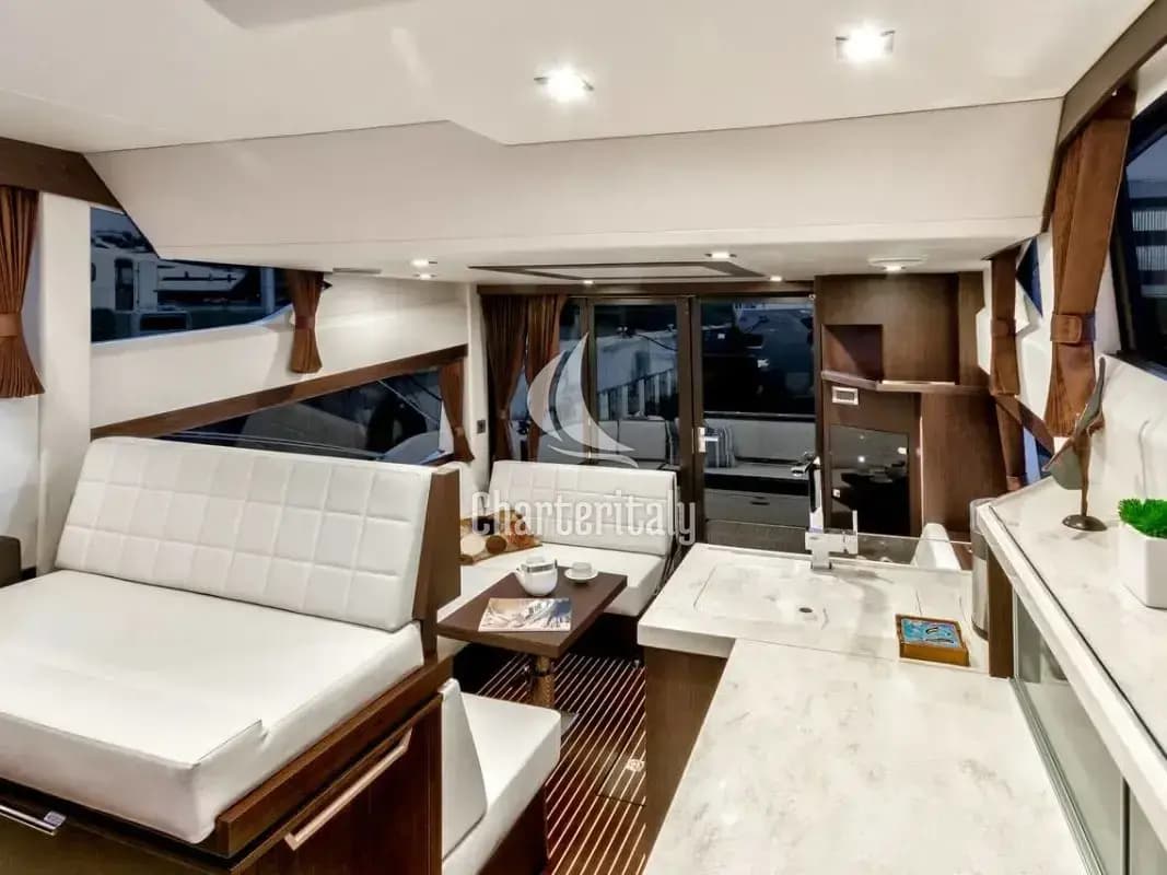 Galeon 420 Fly - Amber Blue - 8