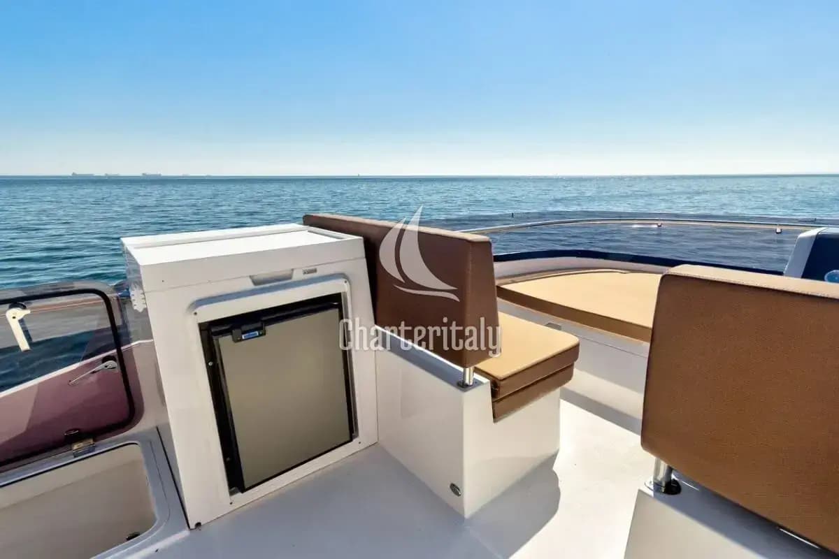 Galeon 420 Fly - Amber Blue - 20