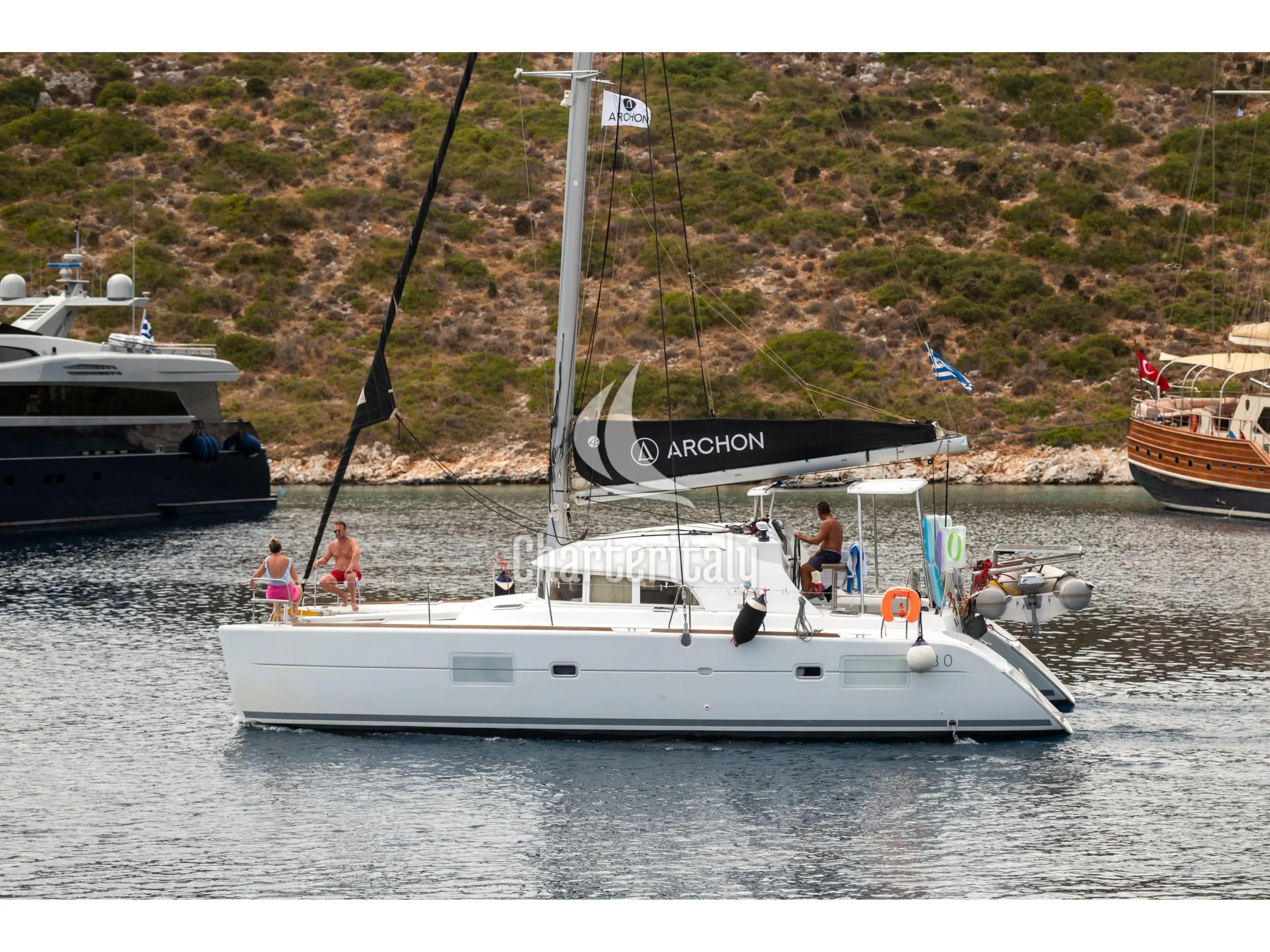 Lagoon 380 S2 - Astra - 2