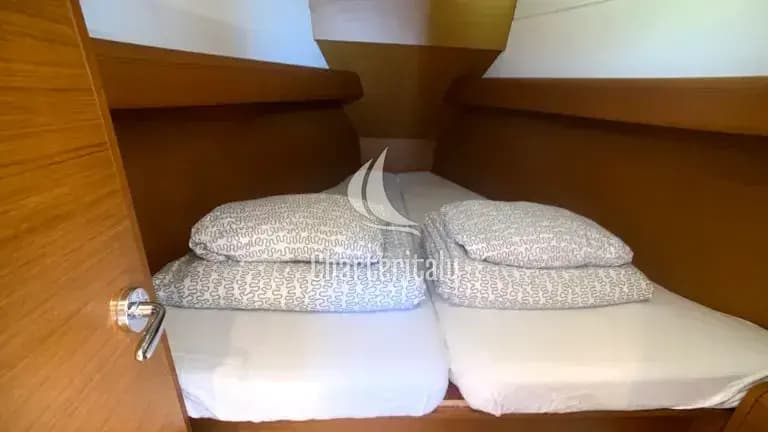 Sun Odyssey 389 - Amadeus - 15