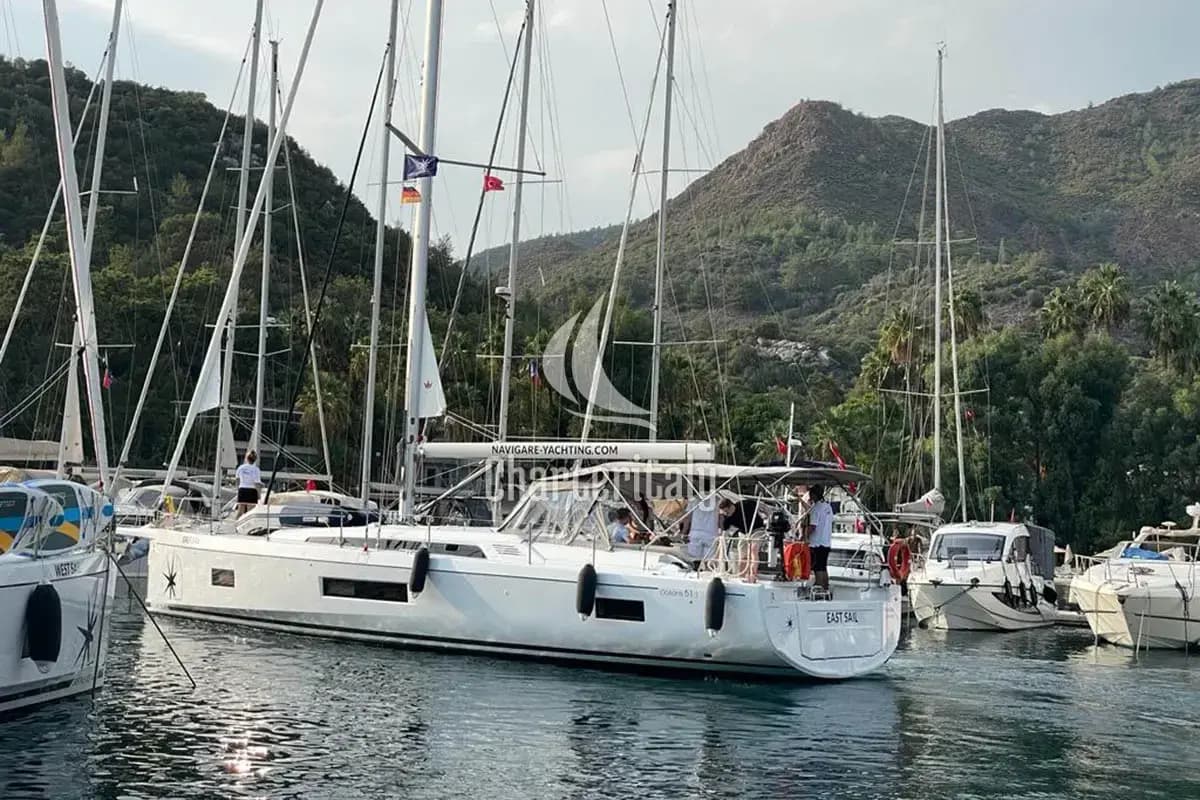 Oceanis 51.1 - 5 + 1 cab. - EAST - 3