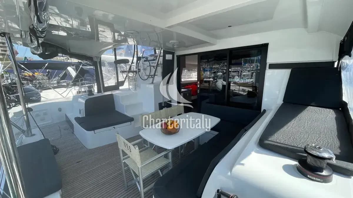Lagoon 42 - Bellatrix - 8