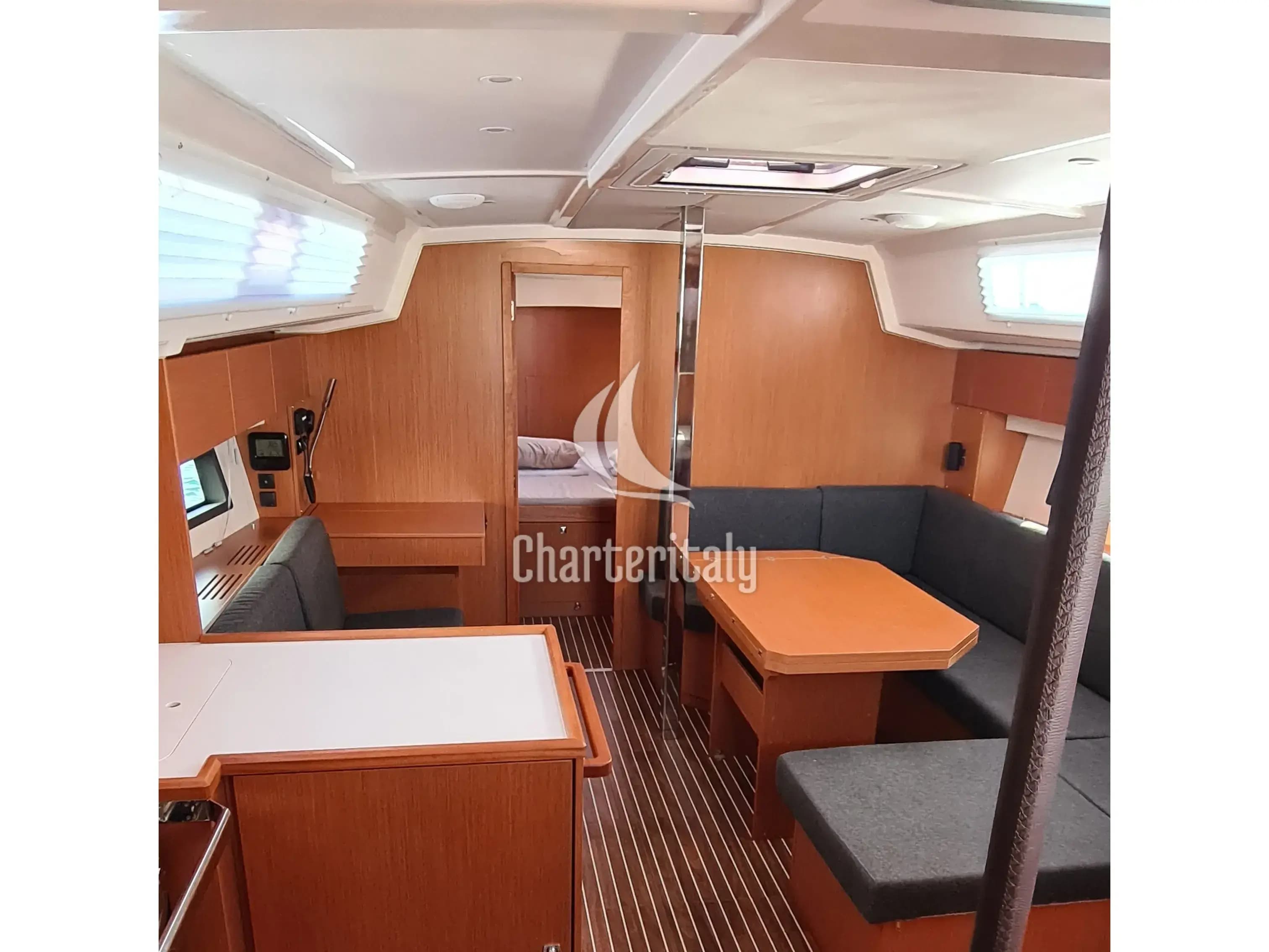 Bavaria C42 - Melia - 11