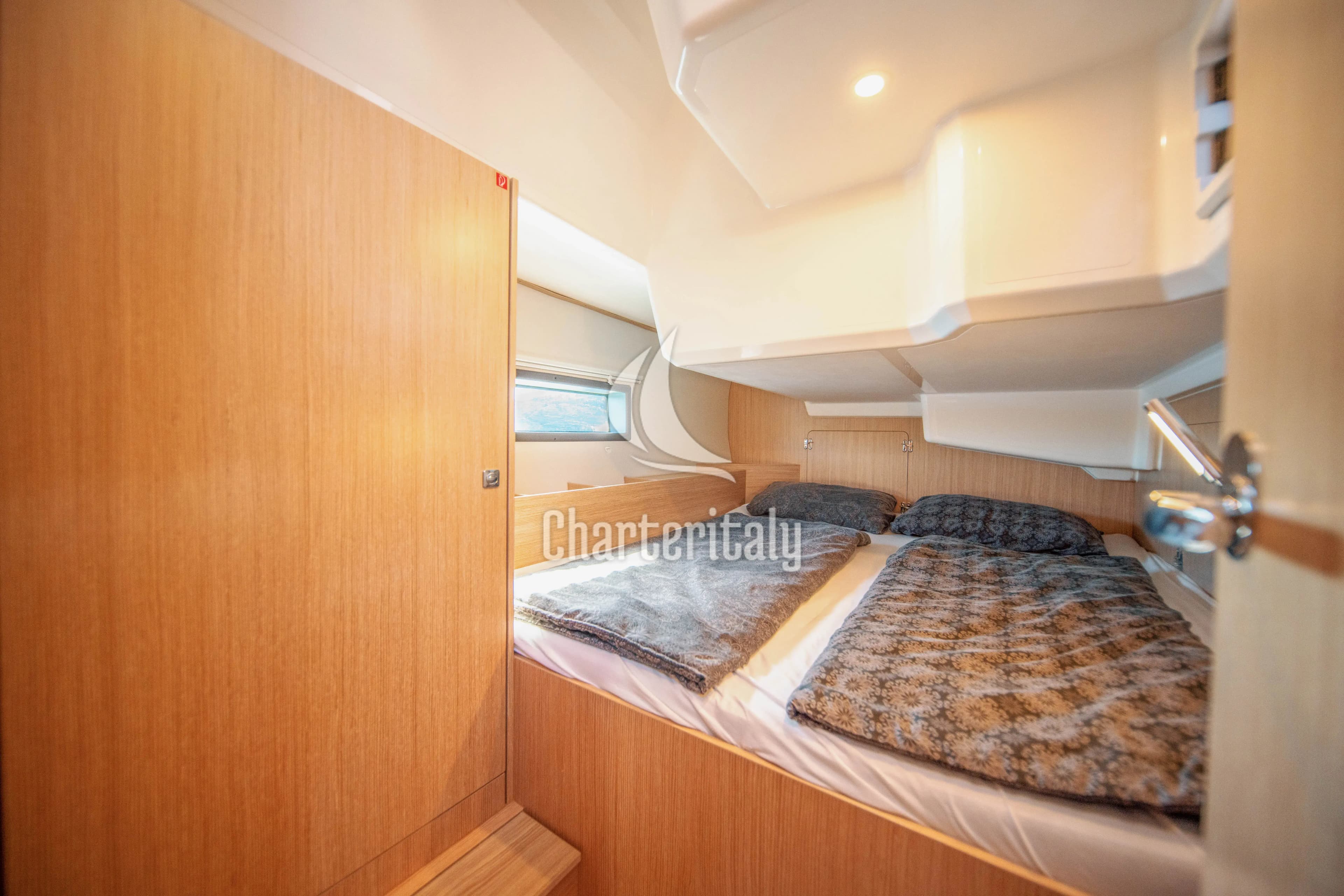 Bavaria C42 - Fiona - 12
