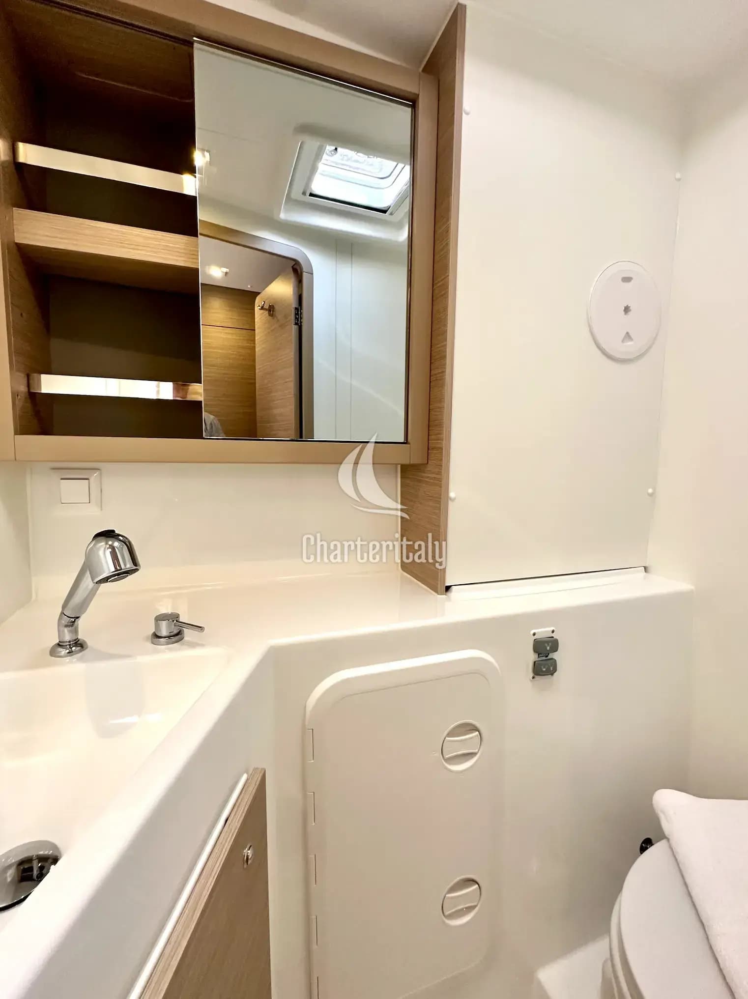 Lagoon 42 - 4 + 2 cab. - Sail Electra - 20