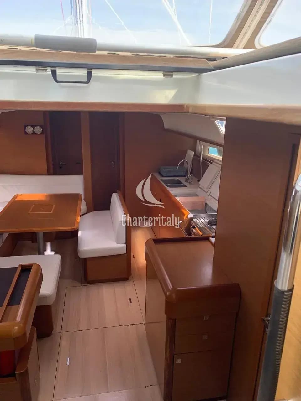 Sun Odyssey 519 - Aquaholic - 11