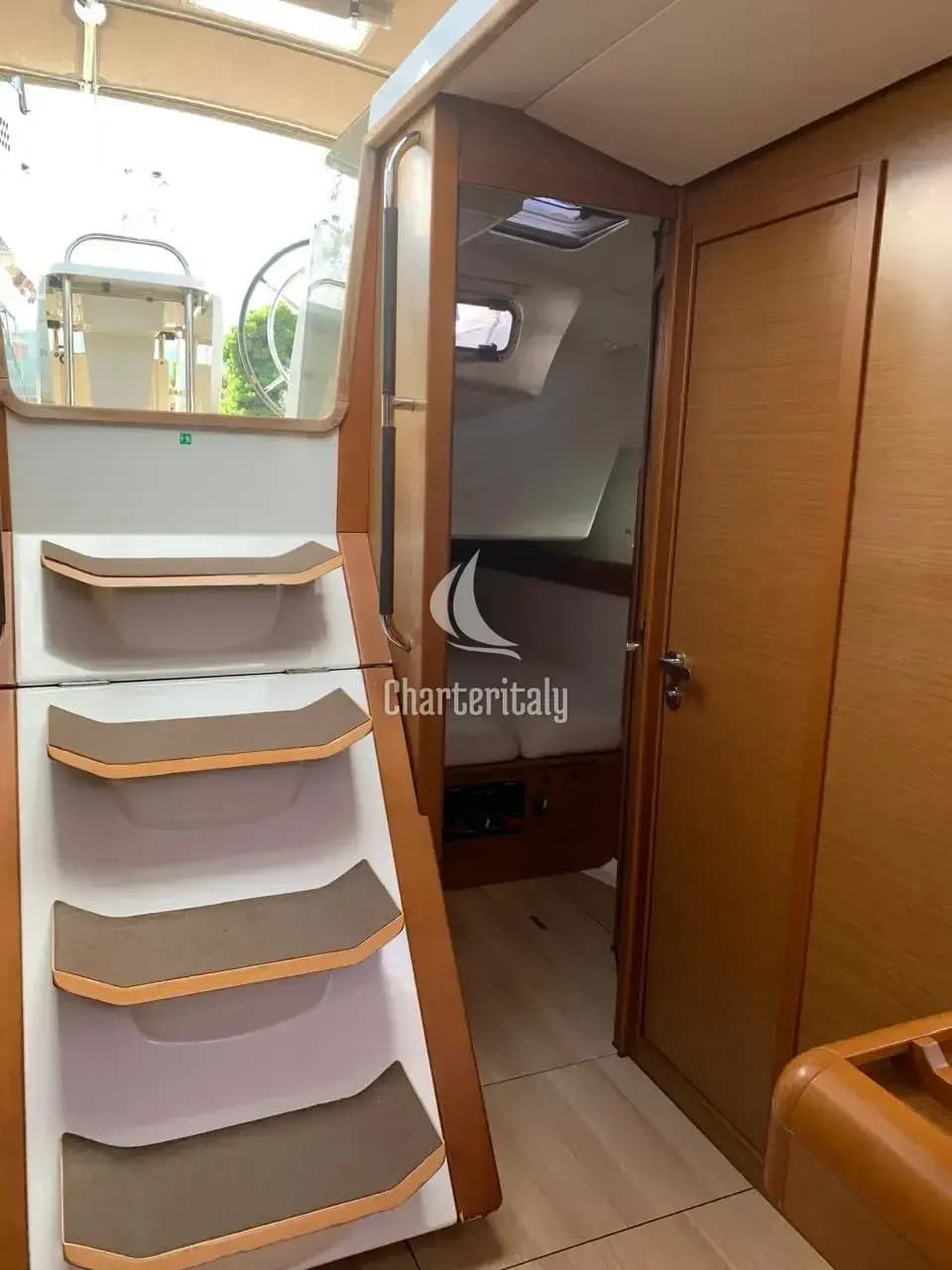 Sun Odyssey 519 - Aquaholic - 30