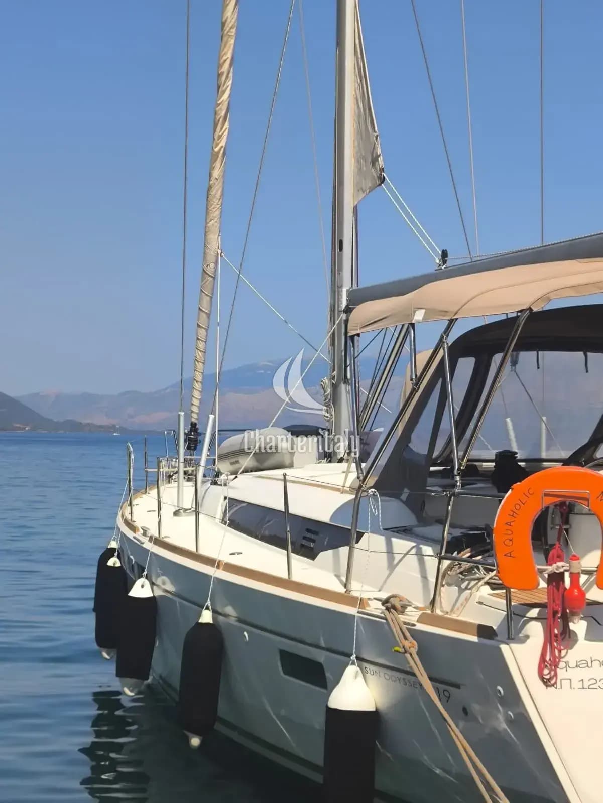 Sun Odyssey 519 - Aquaholic - 14