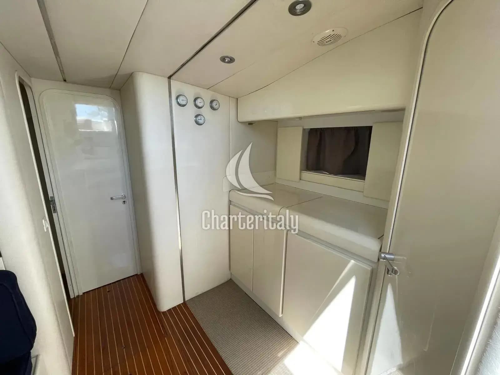 Motorboat - Itama 45 - 2