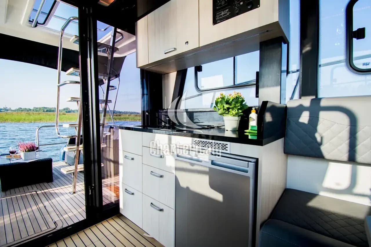 Futura 40 Grand Horizon - Futura 40 Grand Horizon #2 - 35
