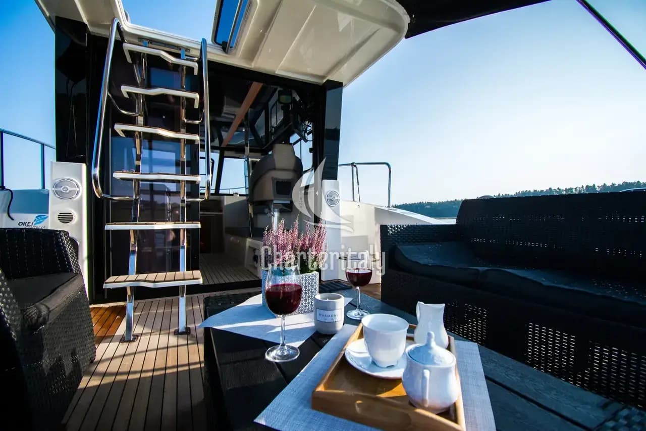 Futura 40 Grand Horizon - Futura 40 Grand Horizon #2 - 16