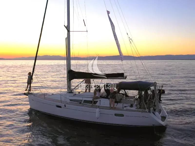 Sun Odyssey 39i - Bookie Too - 18