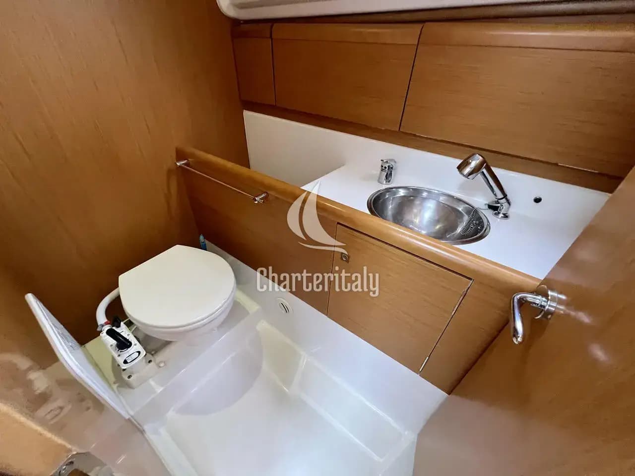 Sun Odyssey 30i - Lightning - 19