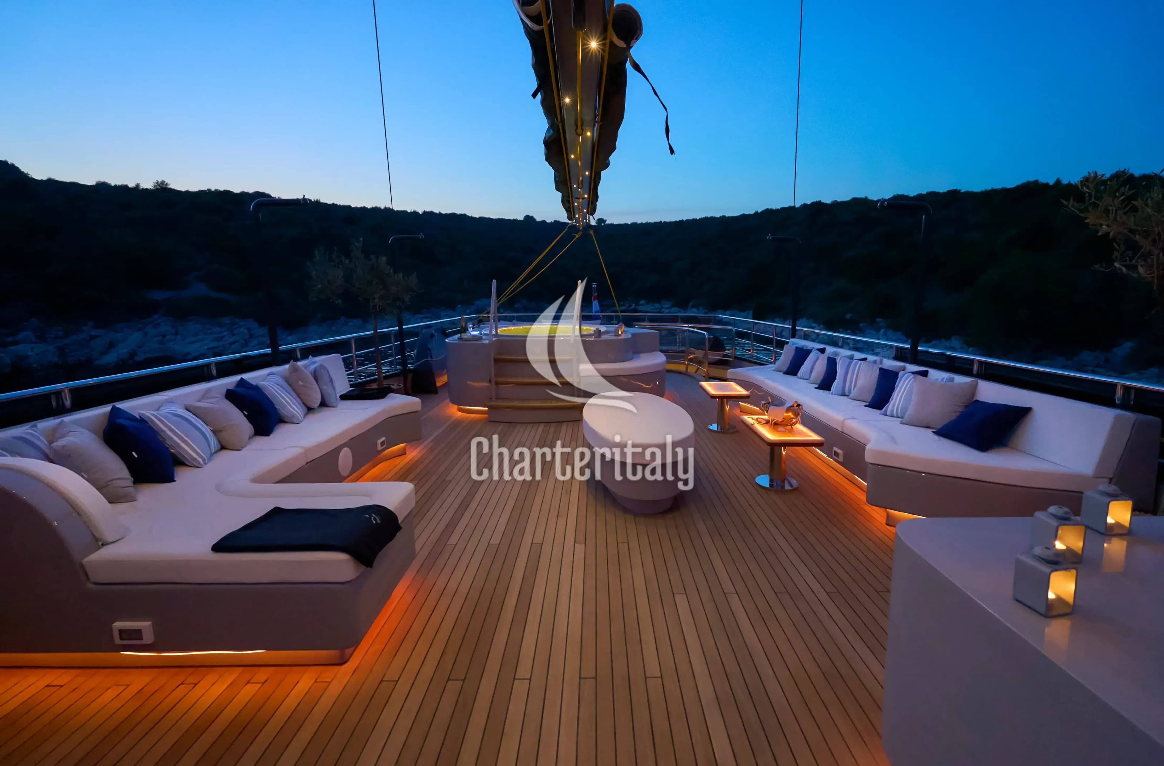 Luxury Sailing Yacht - Rara Avis - 118