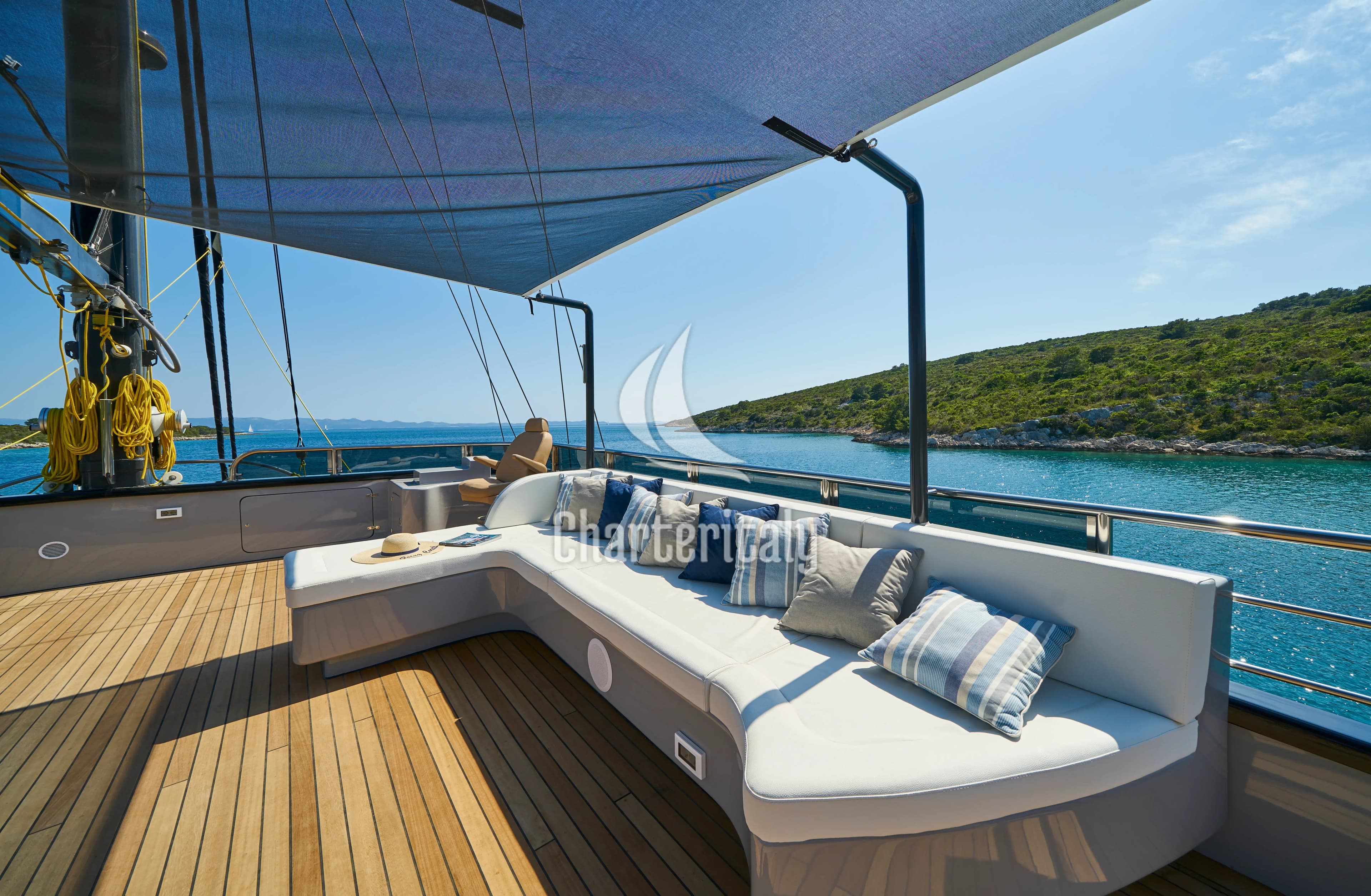 Luxury Sailing Yacht - Rara Avis - 90