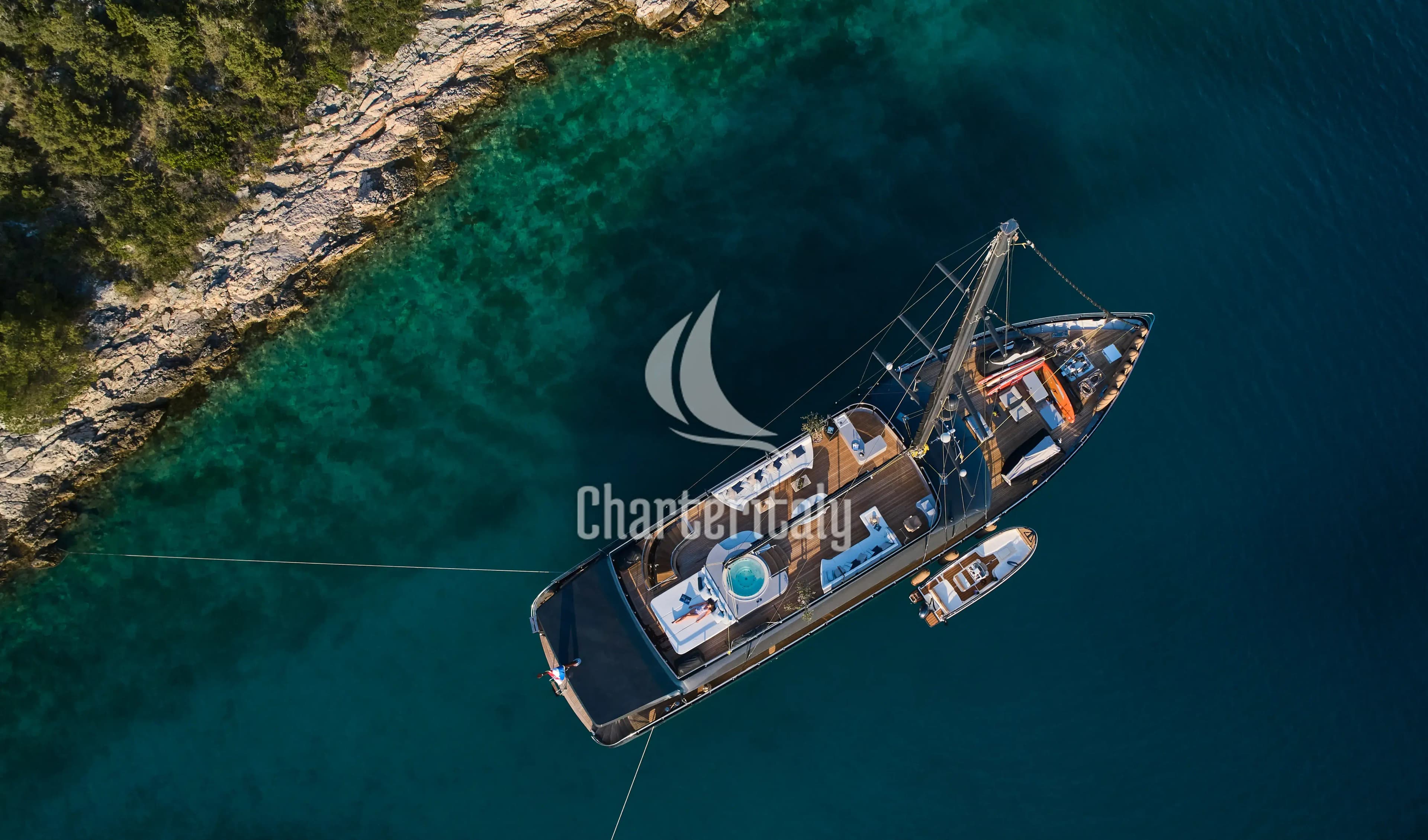 Luxury Sailing Yacht - Rara Avis - 93