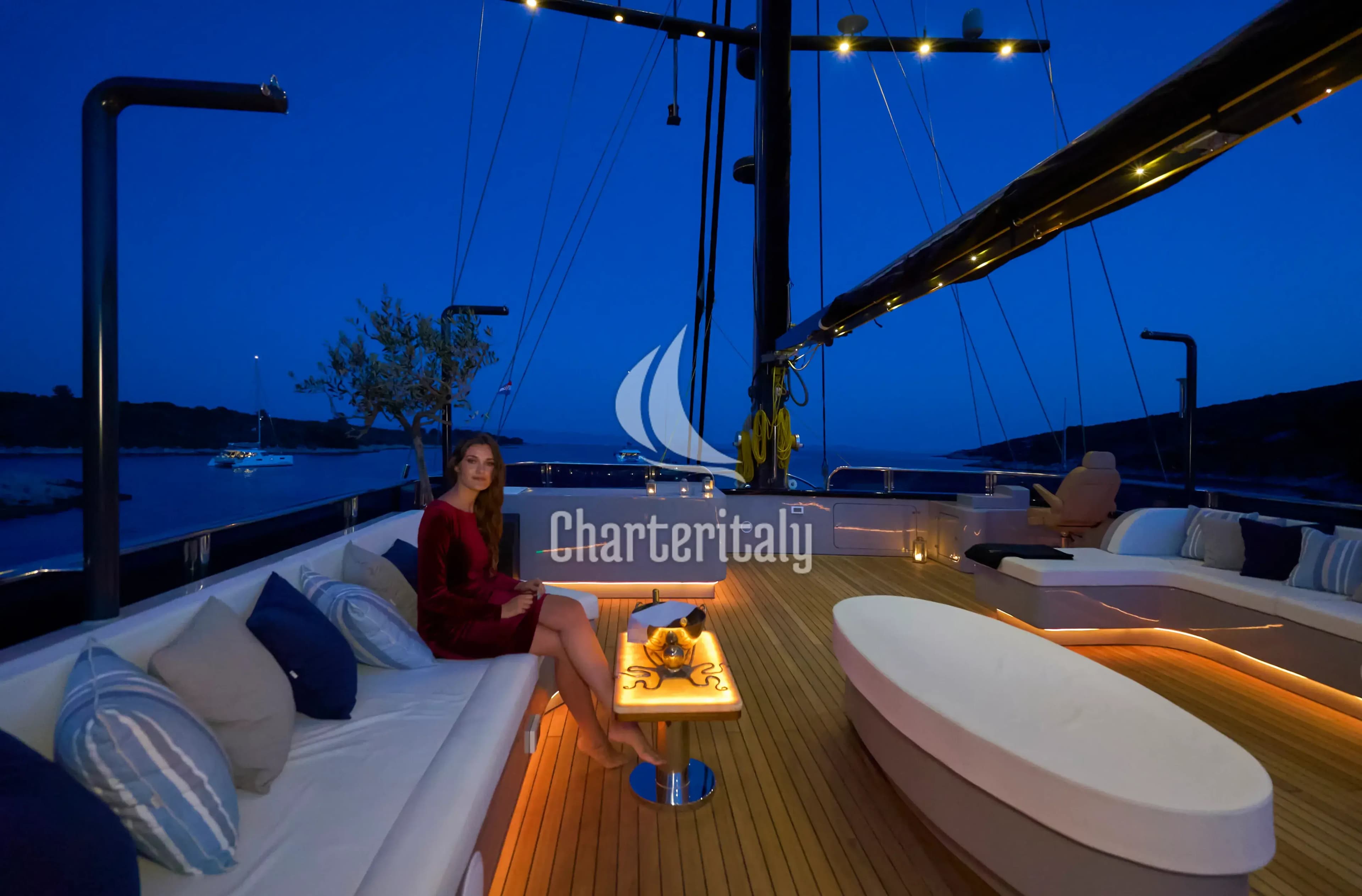 Luxury Sailing Yacht - Rara Avis - 76