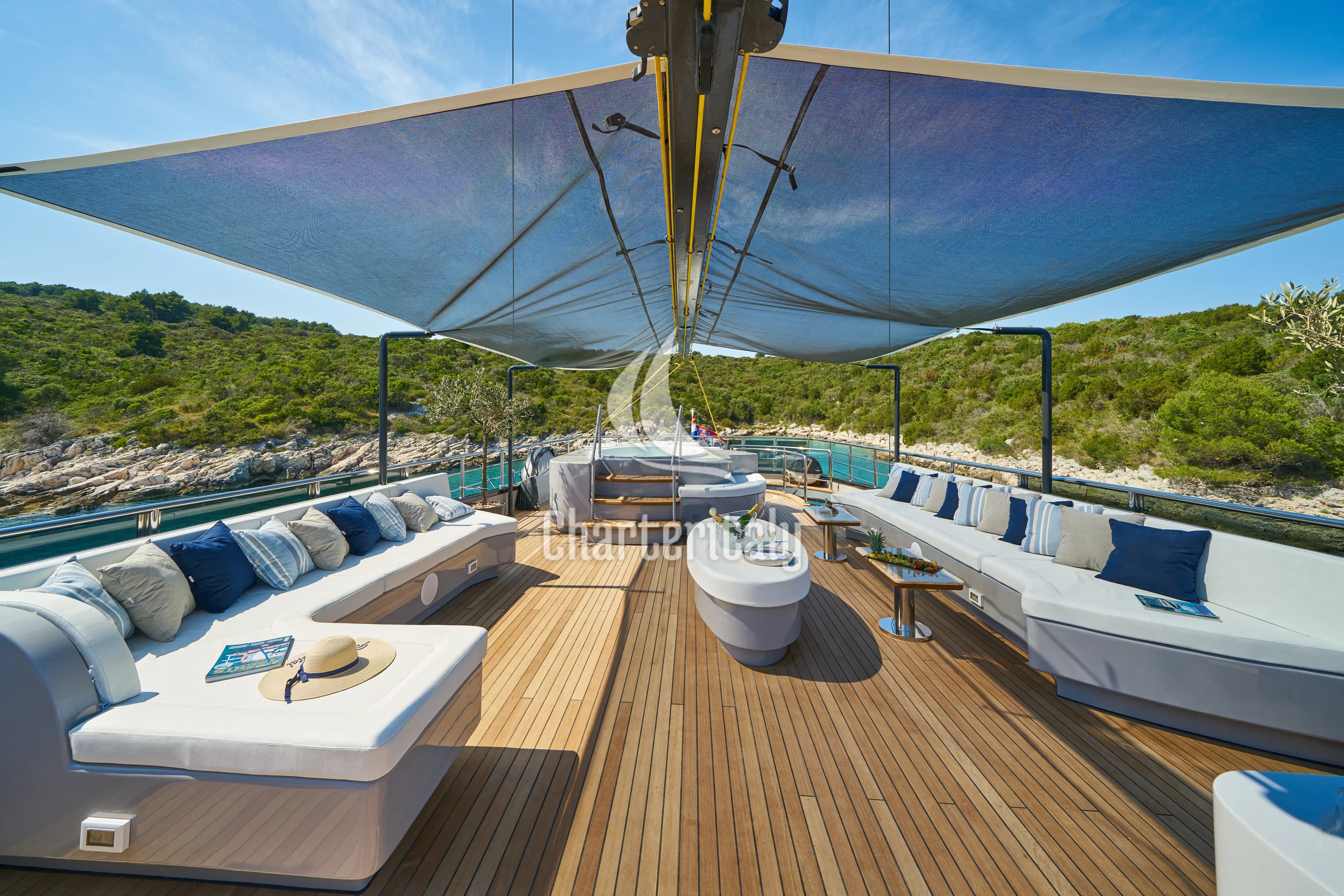 Luxury Sailing Yacht - Rara Avis - 105