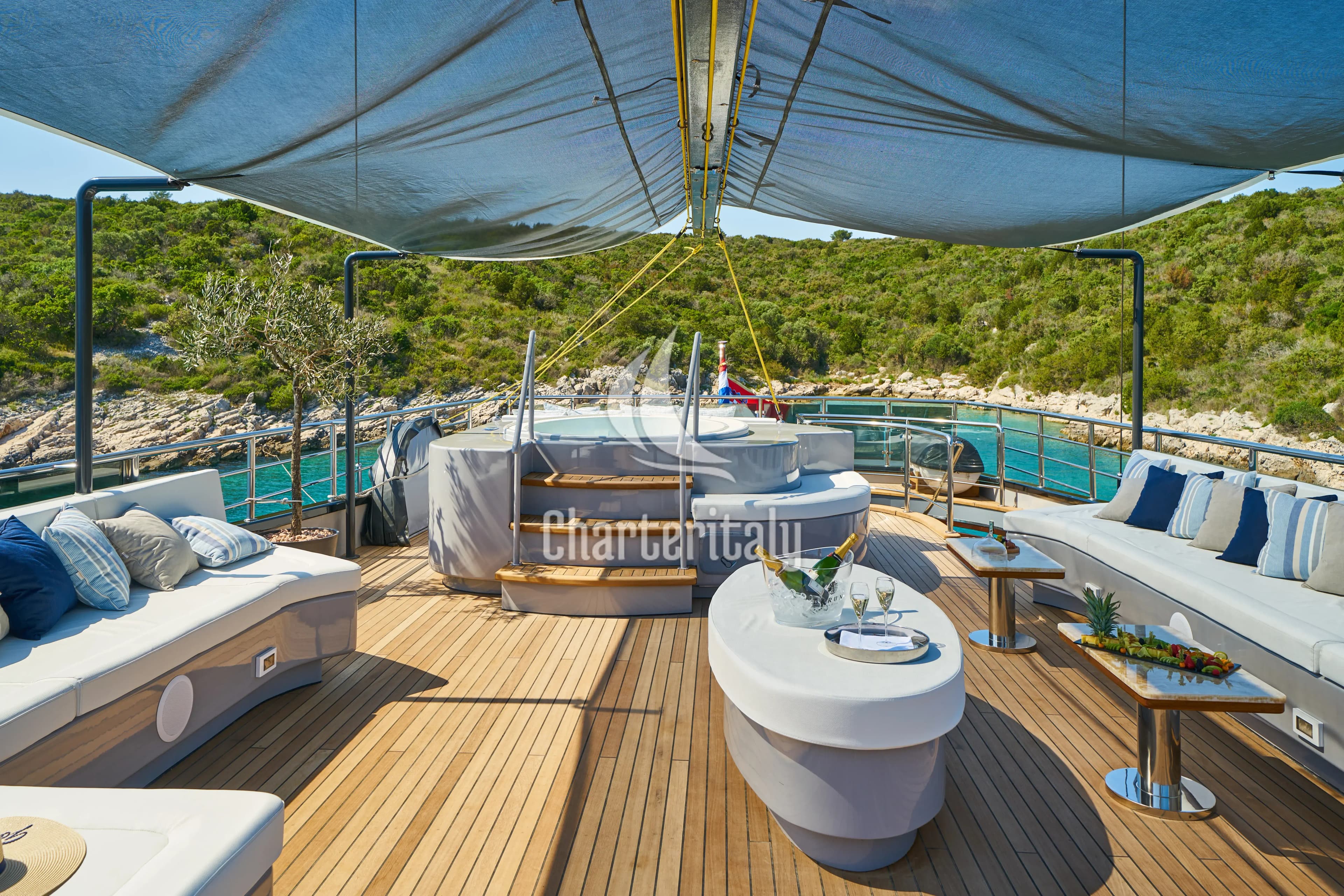 Luxury Sailing Yacht - Rara Avis - 77