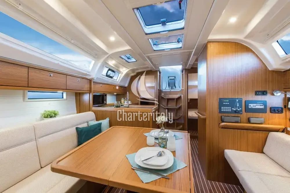 Bavaria Cruiser 37 - 3 cab. - Julia - 13