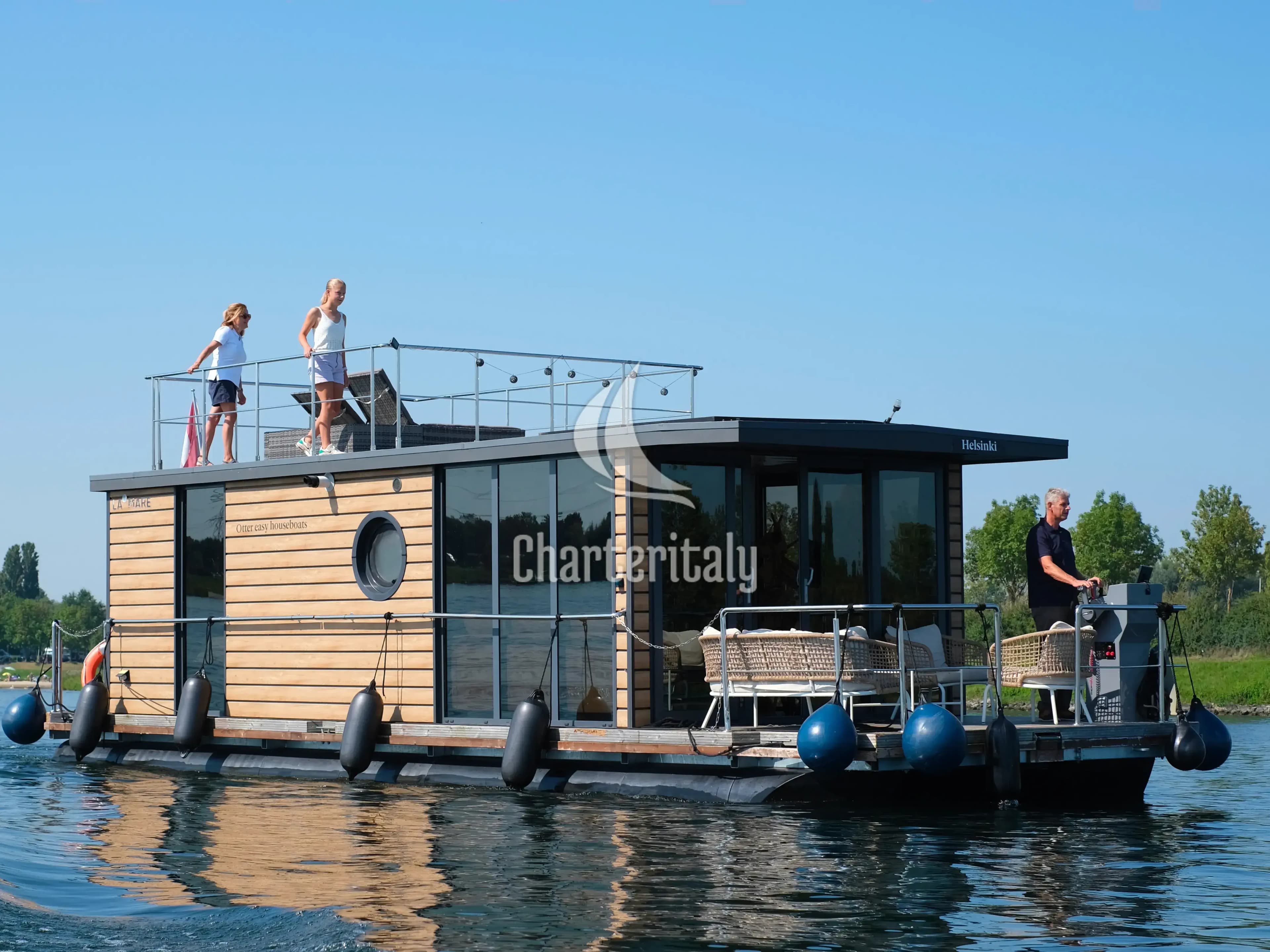 Houseboat - Helsinki - 1
