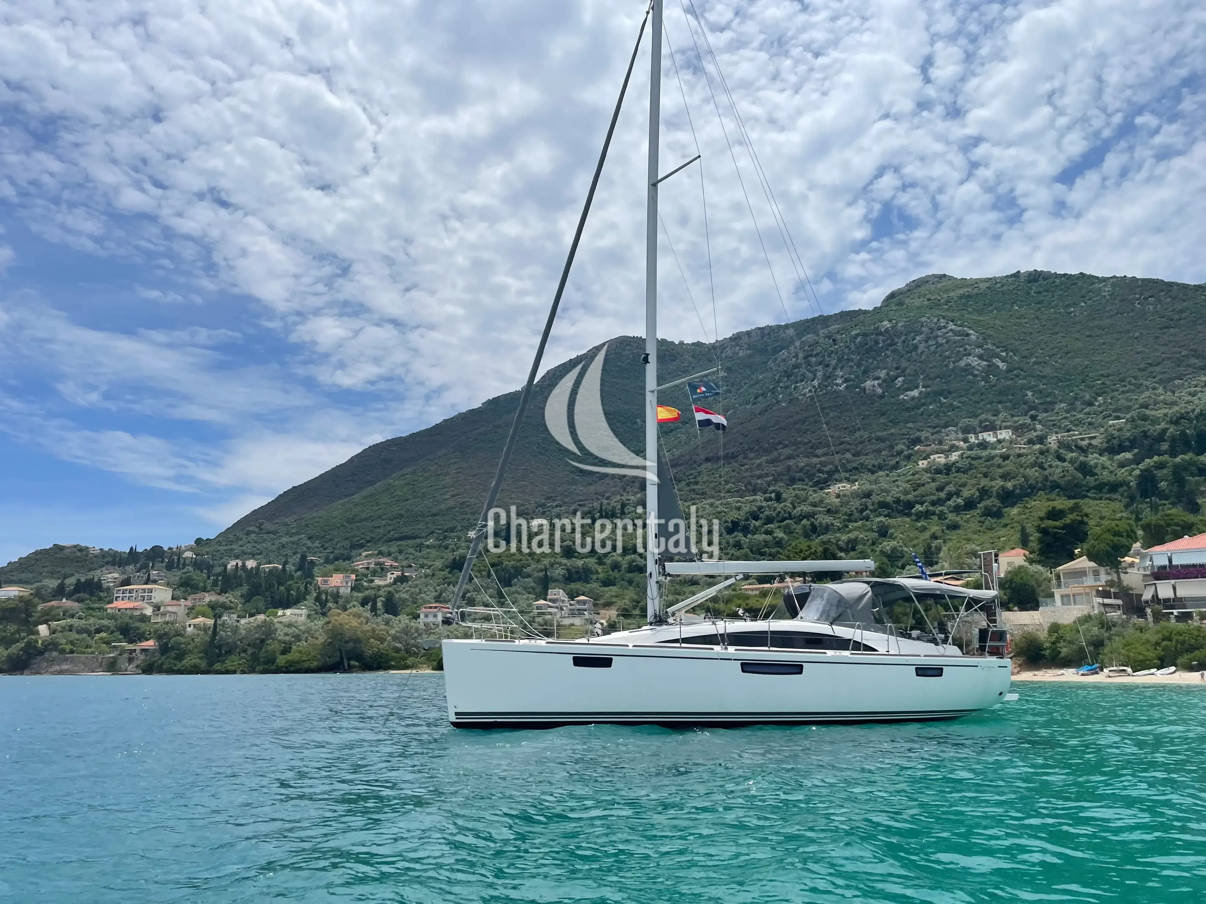Bavaria Vision 42 - Adonis - 1
