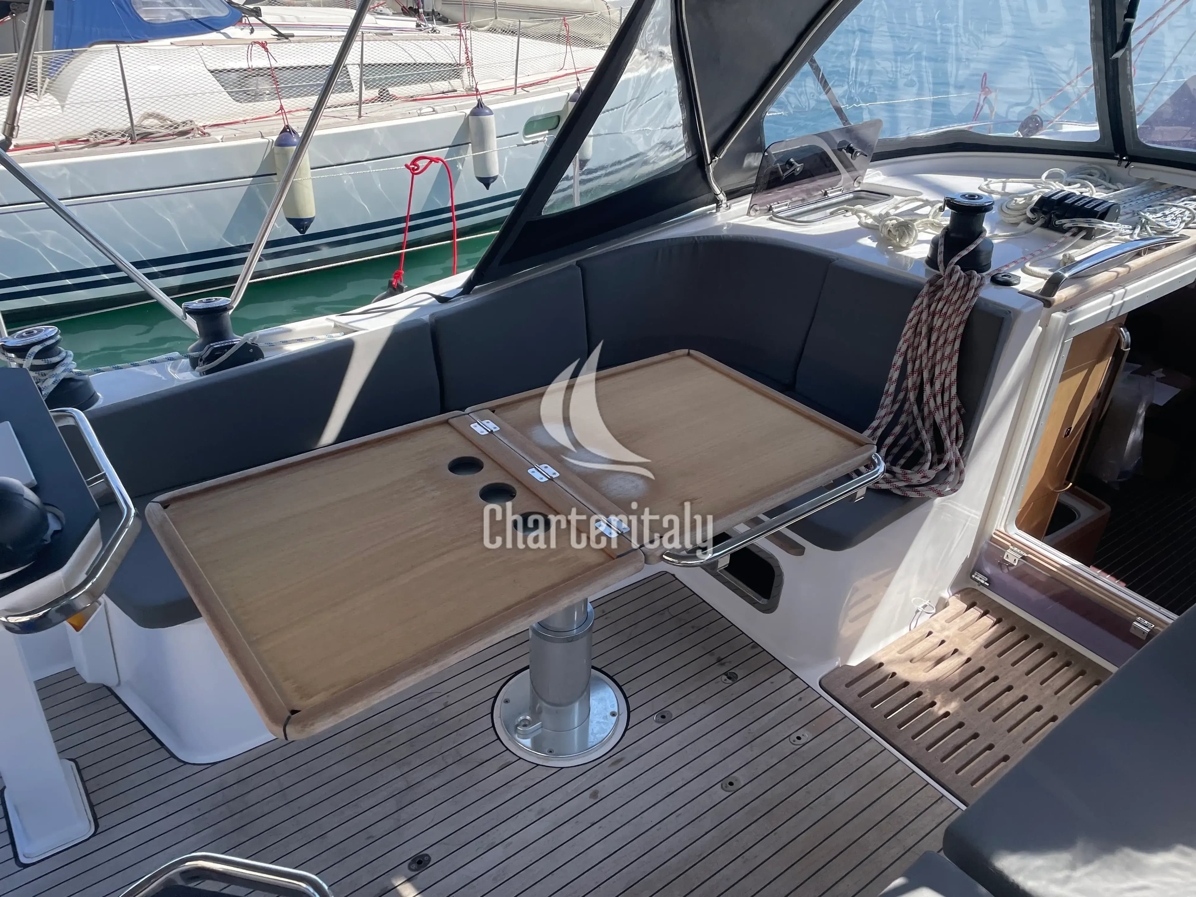 Bavaria Vision 42 - Adonis - 3