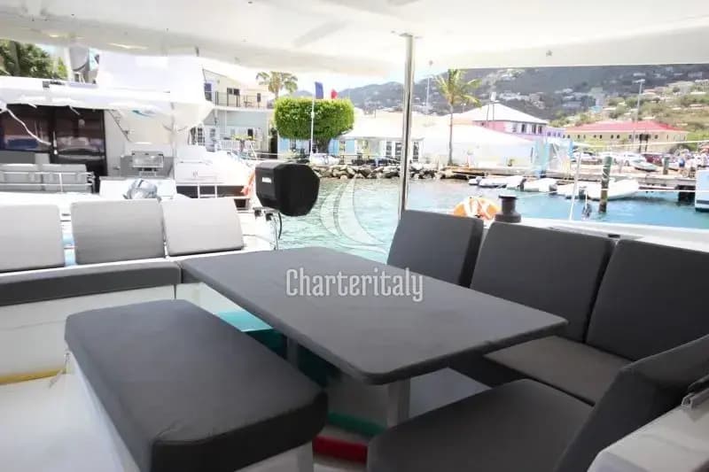 Astréa 42 - Maho - 6