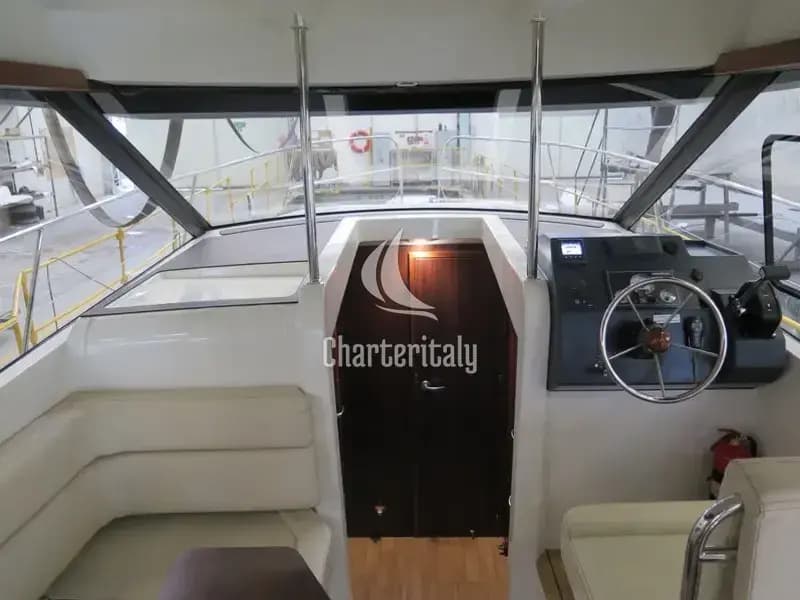Platinum 989 - Platinum 989 Flybridge - 8