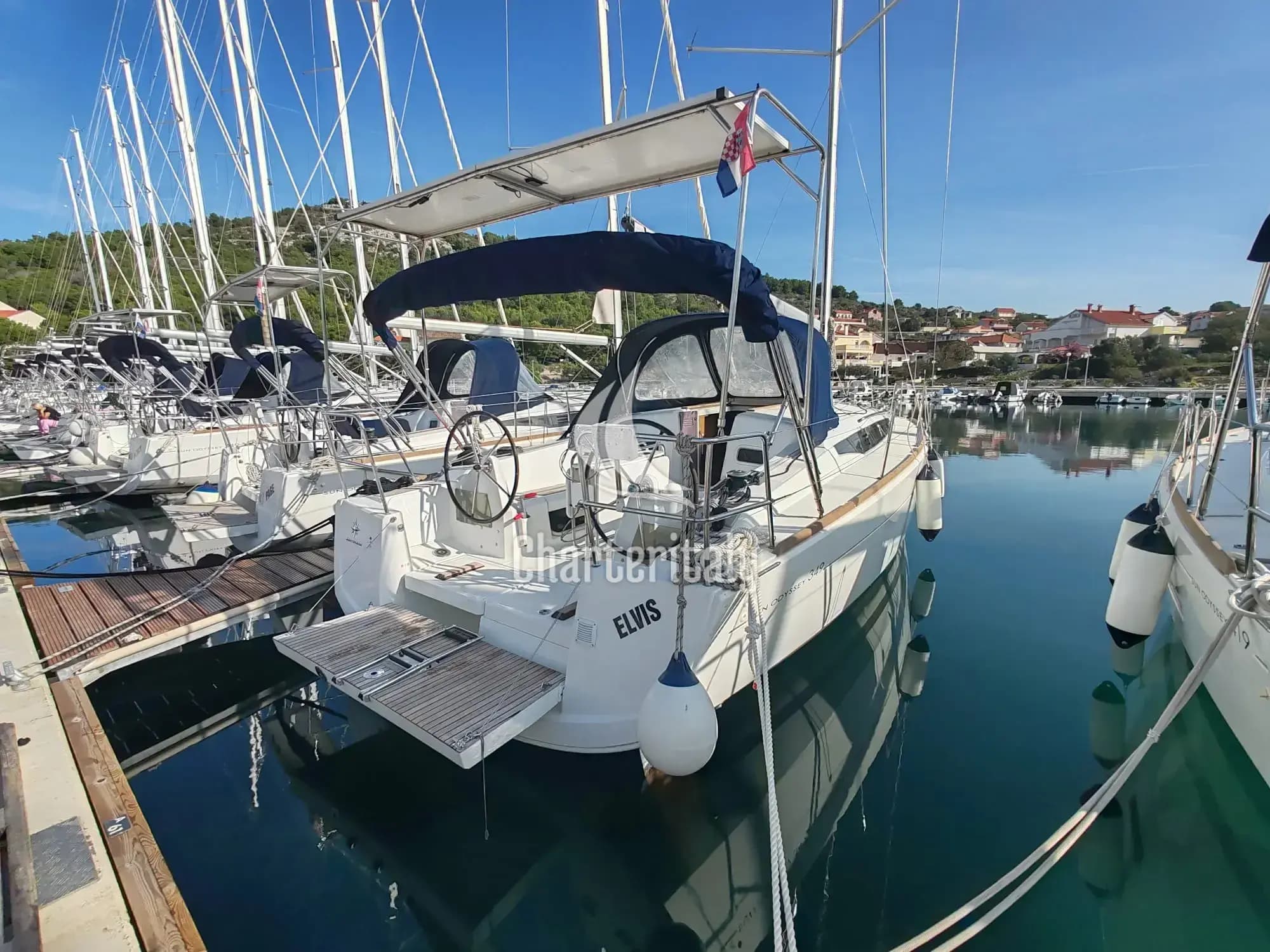 Sun Odyssey 349 - Elvis - 4