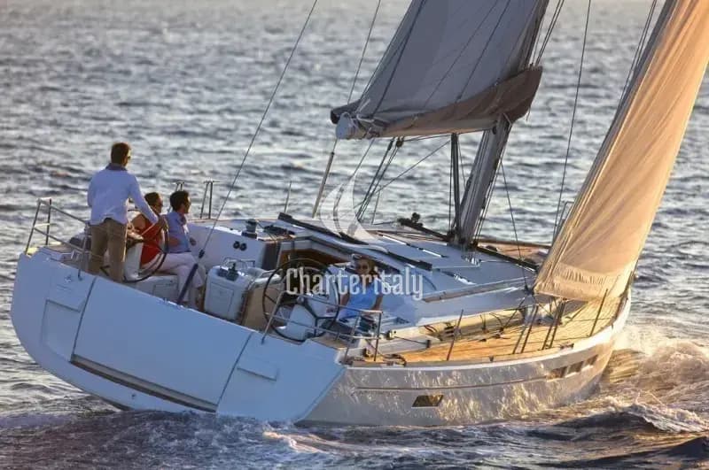 Sun Odyssey 519 - 5 + 1 cab. - NOSY BE_DB - 1