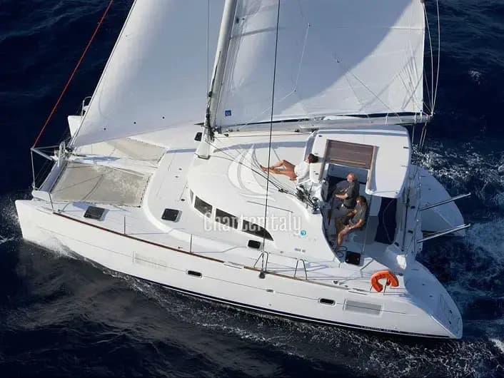 Lagoon 380 S2 - Astra - 1