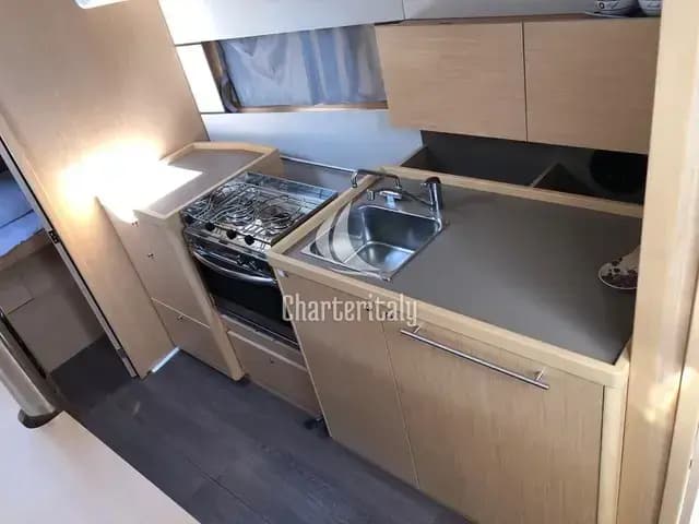 Oceanis 38.1 - Lampo - 11