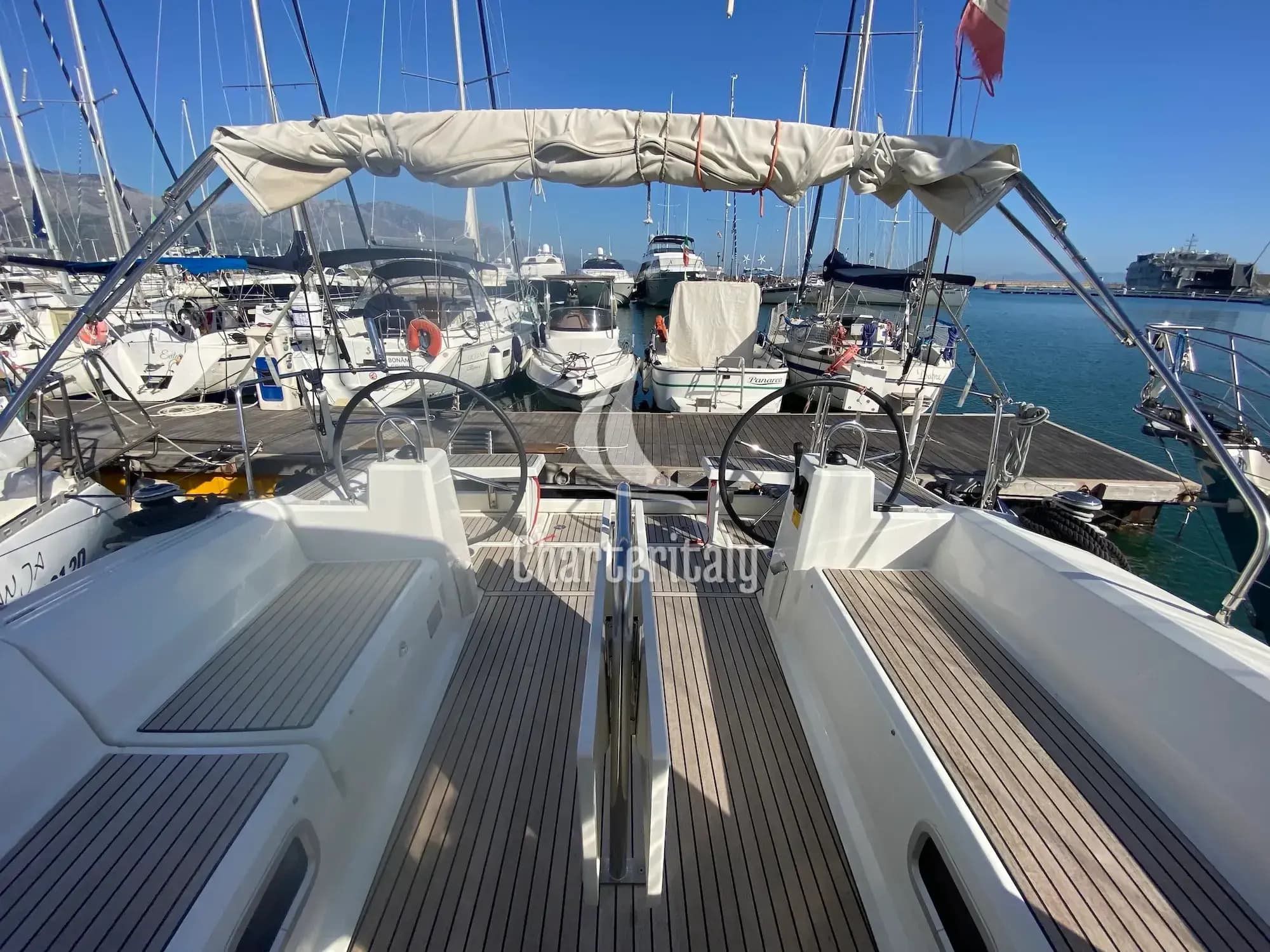 Oceanis 38.1 - Lampo - 12