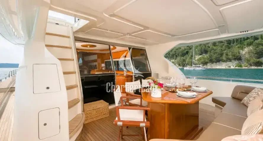 Ferretti 730 - Premium - 16