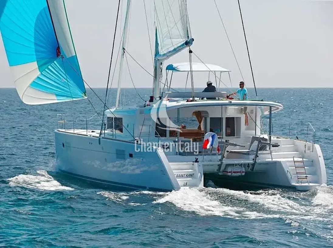 Lagoon 450 F - 4 + 2 cab. - LOUMILIS II - 4