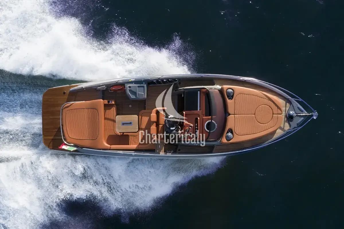 Cranchi E30 Endurance - Aurora - 11