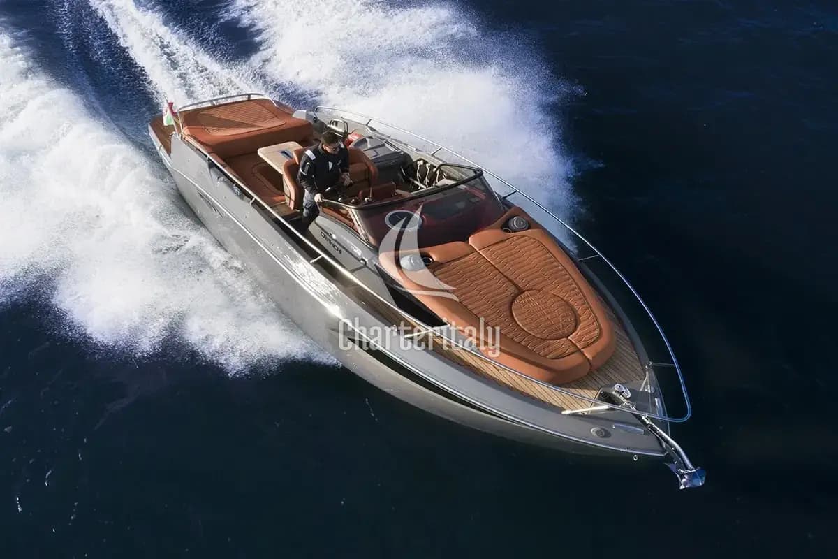Cranchi E30 Endurance - Aurora - 6
